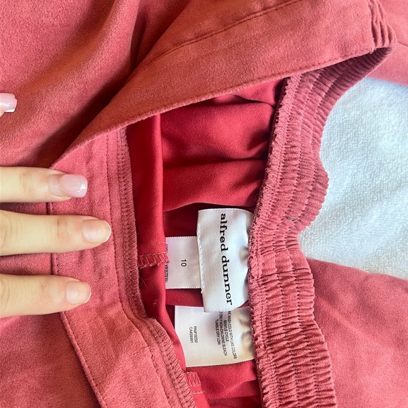 Dusty pink slacks - Picture 4 of 4